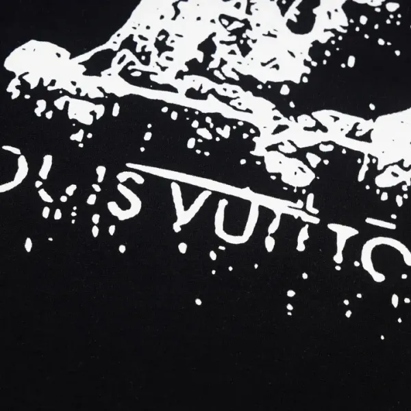 【2026】【LOUIS VUITTON 公式旗艦店】ルイヴィトン Tシャツ ご好評に付き再入荷 240624 【2026】【LOUIS VUITTON 公式旗艦店】ルイヴィトン Tシャツ ご好評に付き再入荷 240624