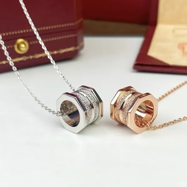 【2026】【CARTIER】ネックレス、新しいネックレス万能シンプルファッションオーナメント 24614