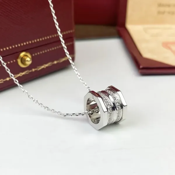 【2026】【CARTIER】ネックレス、新しいネックレス万能シンプルファッションオーナメント 24614