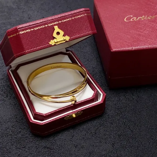 【2026】【CARTIER】ブレスレット ファッションオールマッチ 24614 【2026】【CARTIER】ブレスレット ファッションオールマッチ 24614