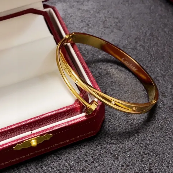 【2026】【CARTIER】ブレスレット ファッションオールマッチ 24614 【2026】【CARTIER】ブレスレット ファッションオールマッチ 24614