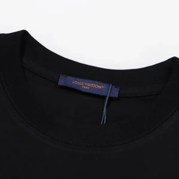 【2026】【LOUIS VUITTON  公式旗艦店】ルイヴィトン  Tシャツ ご好評に付き再入荷 240613