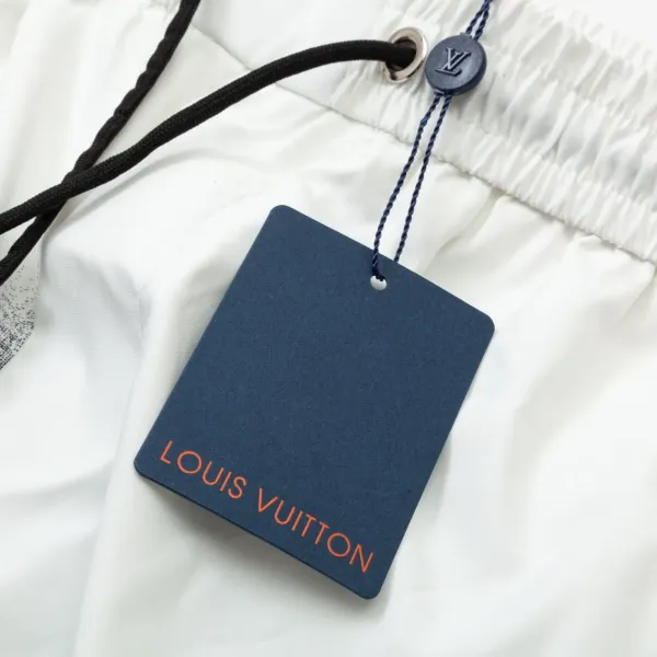 【2026】LV【LOUIS VUITTON 公式旗艦店】ルイヴィトン ショートパンツご好評に付き再入荷 24613 【2026】LV【LOUIS VUITTON 公式旗艦店】ルイヴィトン ショートパンツご好評に付き再入荷 24613