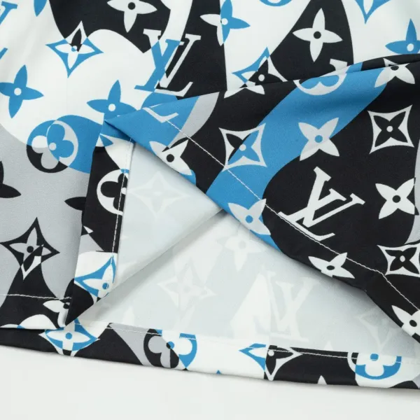 【2026】LV【LOUIS VUITTON 公式旗艦店】ルイヴィトン ショートパンツご好評に付き再入荷 24613 【2026】LV【LOUIS VUITTON 公式旗艦店】ルイヴィトン ショートパンツご好評に付き再入荷 24613