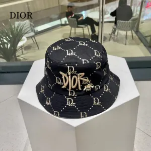 【2026】DIOR(ディオール )フィッシャーマンズハット 【2026】DIOR(ディオール )フィッシャーマンズハット