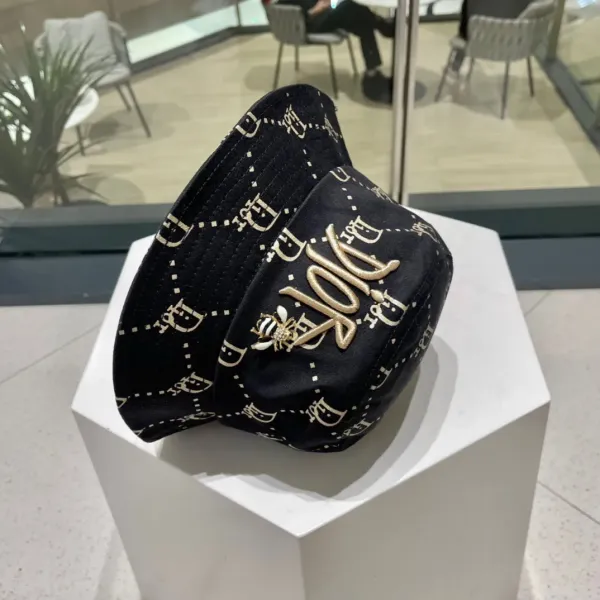【2026】DIOR(ディオール )フィッシャーマンズハット