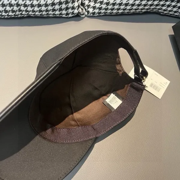 【2026】【DIOR  ディオール】【数量限定】 野球帽 / ハット