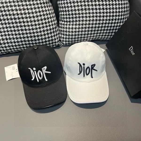 【2026】【DIOR  ディオール】【数量限定】 野球帽 / ハット