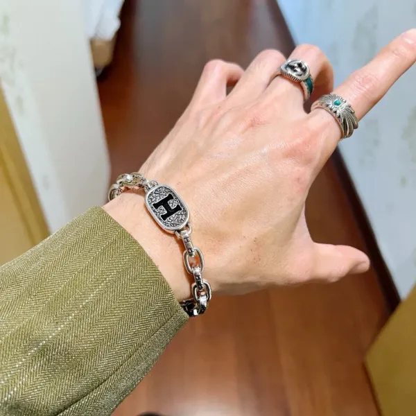 【2026】【HERMES】ブレスレット、ファッションシンプルなスタイル 【2026】【HERMES】ブレスレット、ファッションシンプルなスタイル