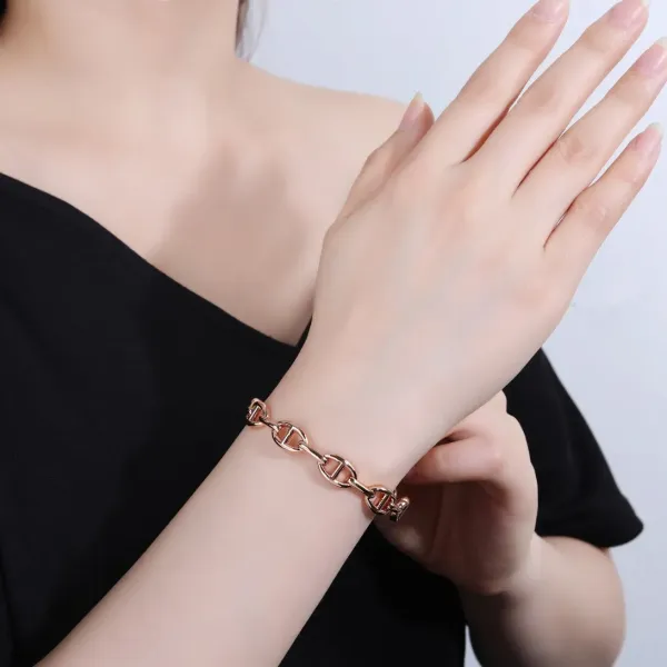 【2026】【HERMES】ブレスレット、ファッションシンプルなスタイル 【2026】【HERMES】ブレスレット、ファッションシンプルなスタイル
