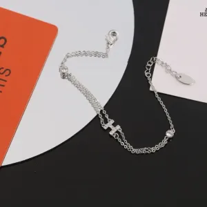【2026】【HERMES】ブレスレット、ファッションシンプルなスタイル 【2026】【HERMES】ブレスレット、ファッションシンプルなスタイル
