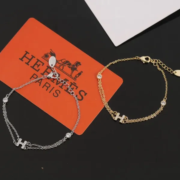 【2026】【HERMES】ブレスレット、ファッションシンプルなスタイル 【2026】【HERMES】ブレスレット、ファッションシンプルなスタイル
