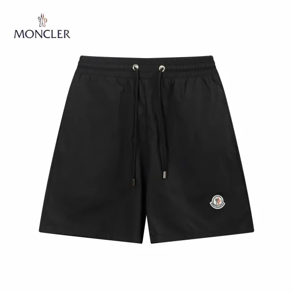 【2026】【MONCLER 公式旗艦店】モンクレール ショートパンツ  ご好評に付き再入荷！
