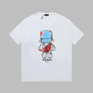 【2026】【FENDI  公式旗艦店】フェンディ  Tシャツ ご好評に付き再入荷！