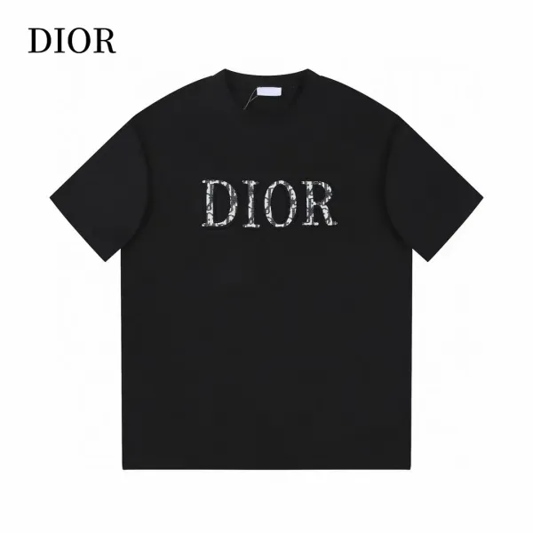 【2026】【DIOR 公式旗艦店】ディオール    Tシャツ ご好評に付き再入荷！