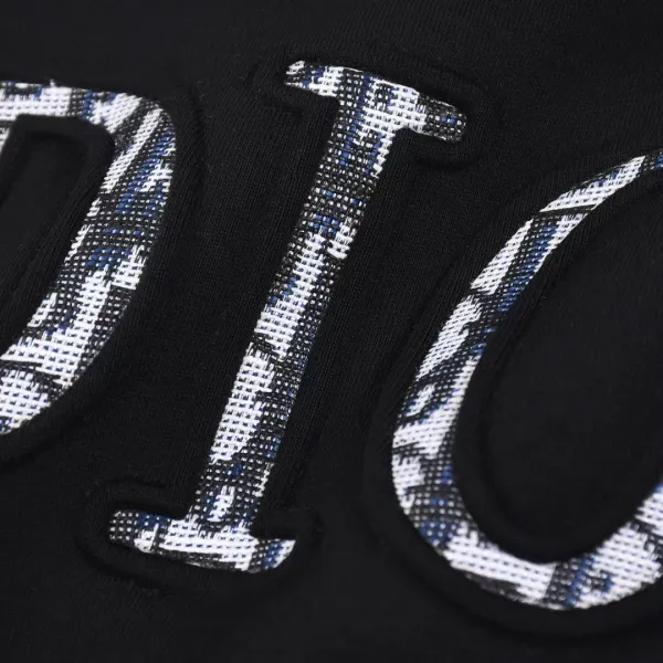 【2026】【DIOR 公式旗艦店】ディオール    Tシャツ ご好評に付き再入荷！