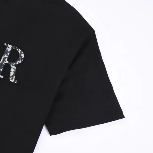 【2026】【DIOR 公式旗艦店】ディオール    Tシャツ ご好評に付き再入荷！
