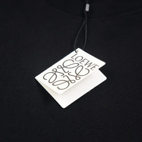 【2026】【LOEWE 公式旗艦店】ロエベ Tシャツ ご好評に付き再入荷! 【2026】【LOEWE 公式旗艦店】ロエベ Tシャツ ご好評に付き再入荷!