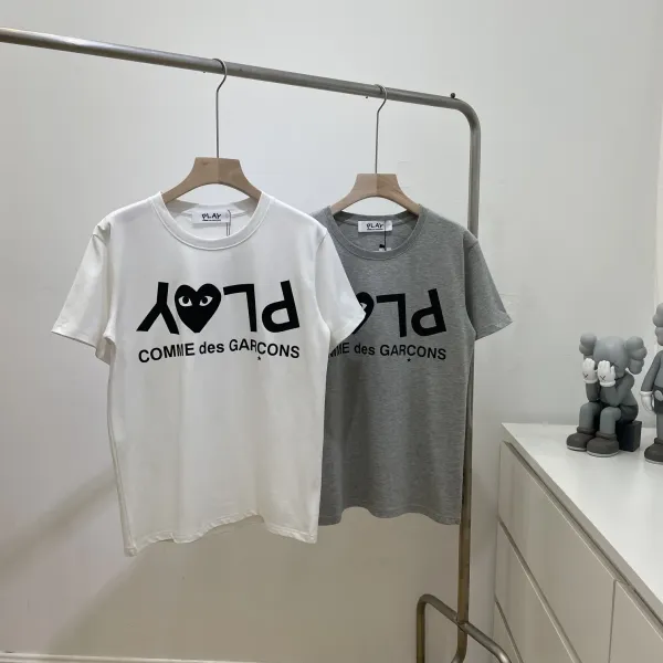 【2026】CDGP 【COMME DES GARCONS PLAY 公式旗艦店】 コム デ ギャルソン プレイ   Tシャツご好評に付き再入荷！