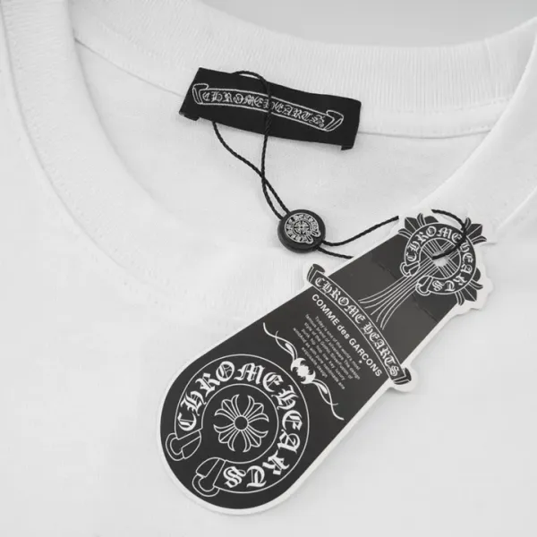 【2026】【CHROME HEARTS公式旗艦店】クロムハーツ Tシャツ ご好評に付き再入荷! 【2026】【CHROME HEARTS公式旗艦店】クロムハーツ Tシャツ ご好評に付き再入荷!