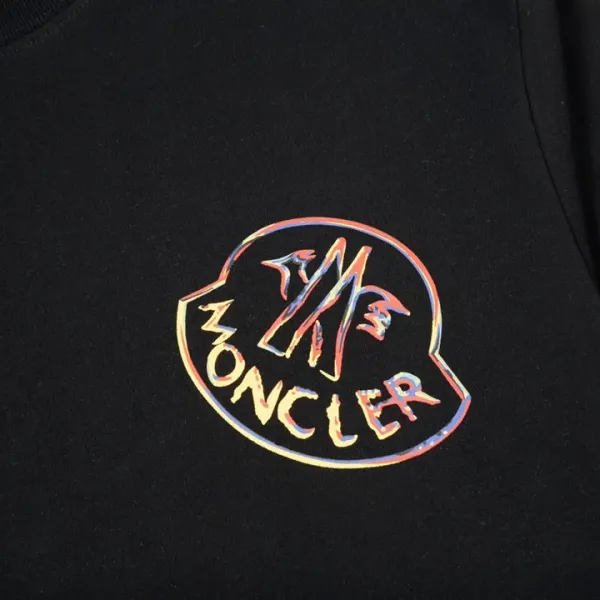 【2026】【MONCLER  公式旗艦店】モンクレール   Tシャツご好評に付き再入荷！