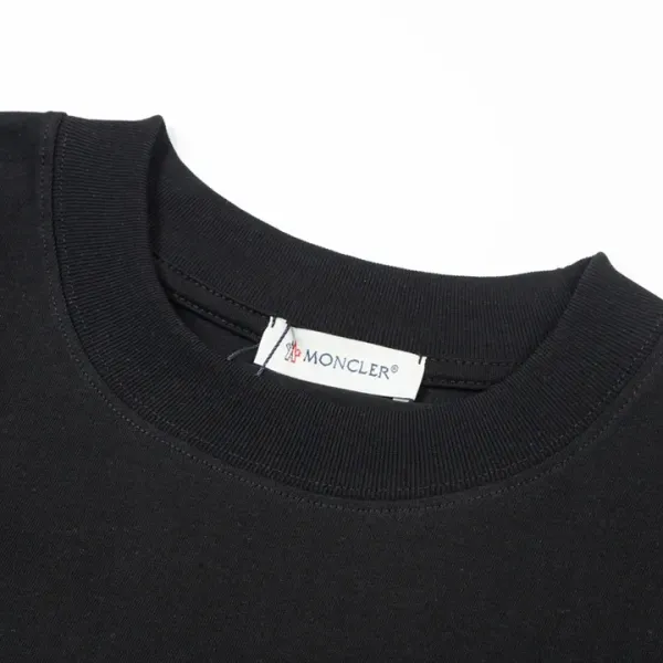【2026】【MONCLER  公式旗艦店】モンクレール   Tシャツご好評に付き再入荷！