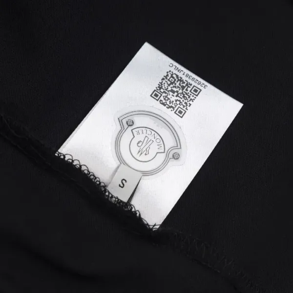 【2026】【MONCLER 公式旗艦店】モンクレール Tシャツご好評に付き再入荷! 【2026】【MONCLER 公式旗艦店】モンクレール Tシャツご好評に付き再入荷!