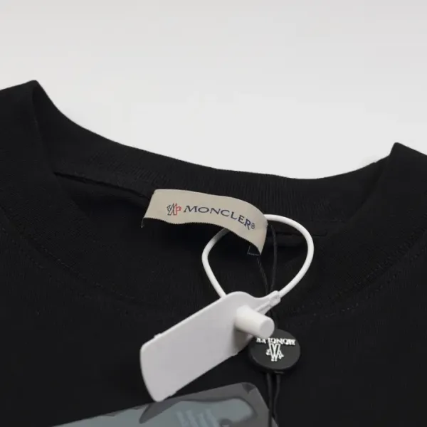 【2026】【MONCLER 公式旗艦店】モンクレール Tシャツご好評に付き再入荷! 【2026】【MONCLER 公式旗艦店】モンクレール Tシャツご好評に付き再入荷!