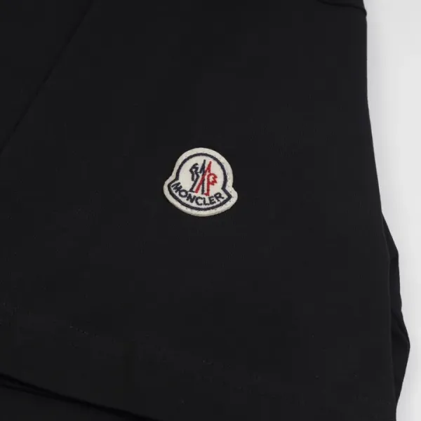 【2026】【MONCLER 公式旗艦店】モンクレール Tシャツご好評に付き再入荷! 【2026】【MONCLER 公式旗艦店】モンクレール Tシャツご好評に付き再入荷!