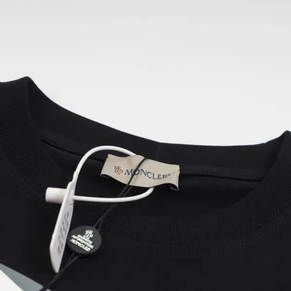 【2026】【MONCLER 公式旗艦店】モンクレール Tシャツご好評に付き再入荷! 【2026】【MONCLER 公式旗艦店】モンクレール Tシャツご好評に付き再入荷!