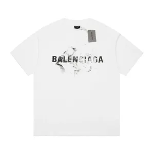 【2026】【BALENCIAGA   公式旗艦店】バレンシアガ  Tシャツ ご好評に付き再入荷！