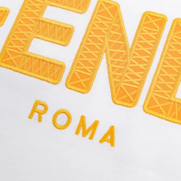 【2026】【FENDI  公式旗艦店】フェンディTシャツ ご好評に付き再入荷！