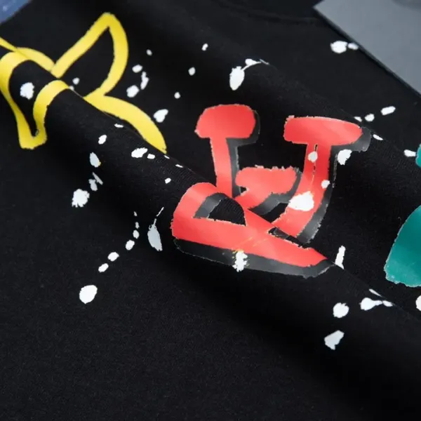 【2026】LV 【LOUIS VUITTON 公式旗艦店】ルイヴィトン Tシャツご好評に付き再入荷! 【2026】LV 【LOUIS VUITTON 公式旗艦店】ルイヴィトン Tシャツご好評に付き再入荷!