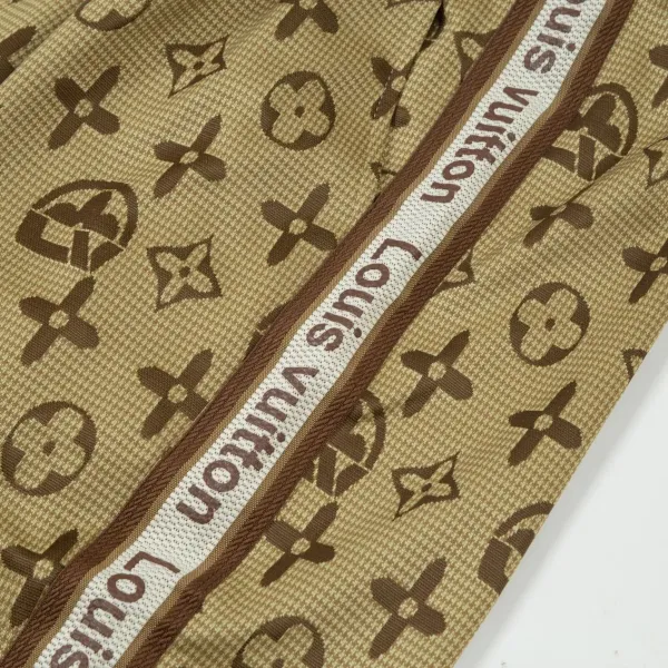 【2026】LV 【LOUIS VUITTON 公式旗艦店】ルイヴィトン ショートパンツ ご好評に付き再入荷! 【2026】LV 【LOUIS VUITTON 公式旗艦店】ルイヴィトン ショートパンツ ご好評に付き再入荷!
