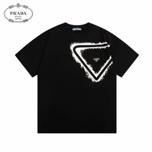 【2026】【PRADA 公式旗艦店】プラダ Tシャツ ご好評に付き再入荷! 【2026】【PRADA 公式旗艦店】プラダ Tシャツ ご好評に付き再入荷!