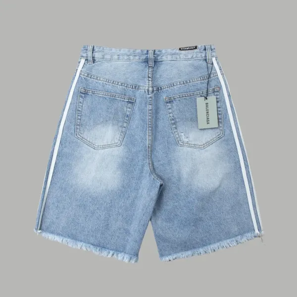 【2026】【BALENCIAGA 公式旗艦店】バレンシアガ ショートパンツ ご好評に付き再入荷! 【2026】【BALENCIAGA 公式旗艦店】バレンシアガ ショートパンツ ご好評に付き再入荷!