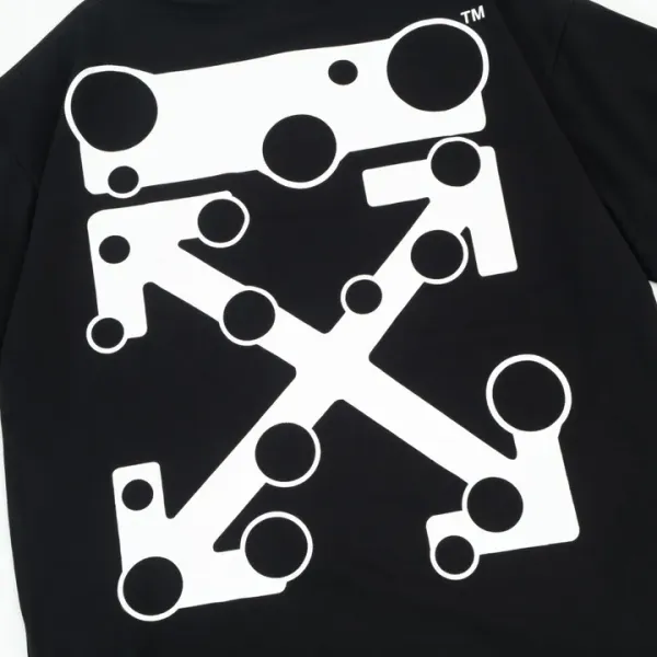 【2026】【OFF-WHITE 公式旗艦店】オフホワイト  Tシャツ ご好評に付き再入荷！
