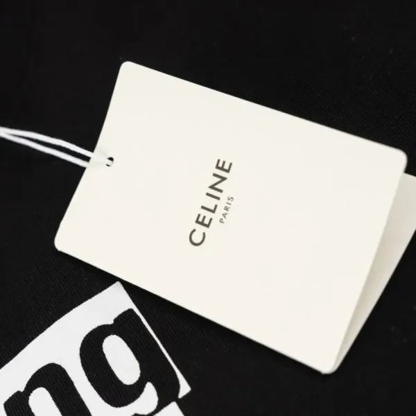 【2026】【CELINE 公式旗艦店】セリーヌ Tシャツ ご好評に付き再入荷! 【2026】【CELINE 公式旗艦店】セリーヌ Tシャツ ご好評に付き再入荷!