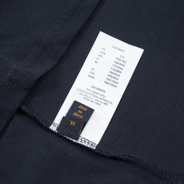 【2026】LV【LOUIS VUITTON 公式旗艦店】ルイヴィトン Tシャツ ご好評に付き再入荷! 【2026】LV【LOUIS VUITTON 公式旗艦店】ルイヴィトン Tシャツ ご好評に付き再入荷!