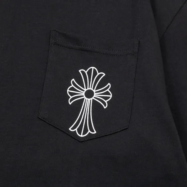 【2026】【CHROME HEARTS 公式旗艦店】クロムハーツ Tシャツご好評に付き再入荷! 【2026】【CHROME HEARTS 公式旗艦店】クロムハーツ Tシャツご好評に付き再入荷!