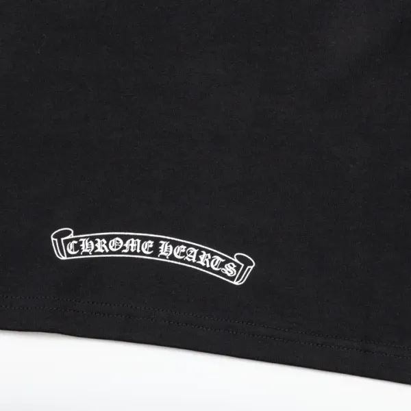 【2026】【CHROME HEARTS 公式旗艦店】クロムハーツ Tシャツご好評に付き再入荷! 【2026】【CHROME HEARTS 公式旗艦店】クロムハーツ Tシャツご好評に付き再入荷!