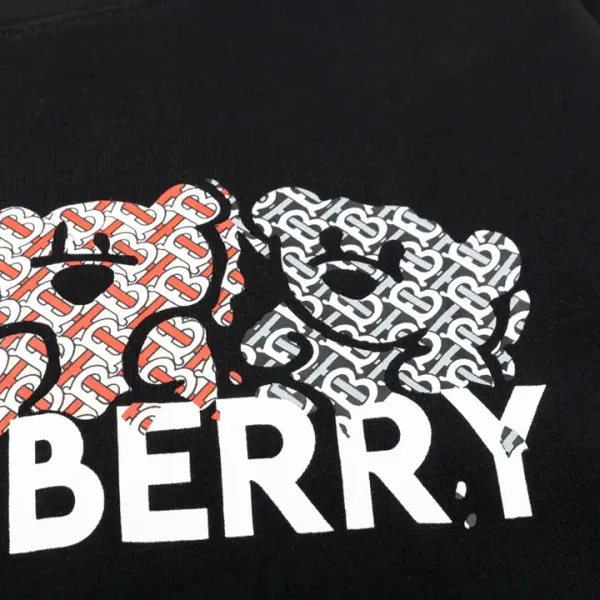 【2026】【BURBERRY  公式旗艦店】バーバリー Tシャツ ご好評に付き再入荷！