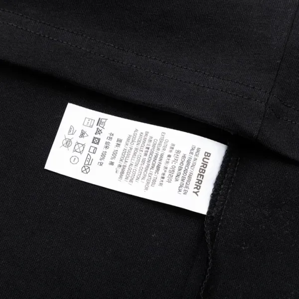 【2026】【BURBERRY  公式旗艦店】バーバリー Tシャツ ご好評に付き再入荷！