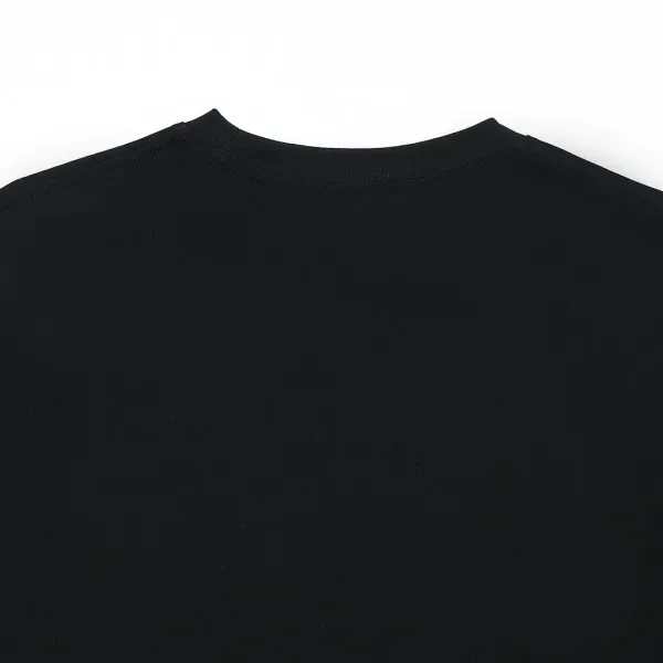 【2026】【FENDI 公式旗艦店】フェンディ Tシャツ ご好評に付き再入荷! 【2026】【FENDI 公式旗艦店】フェンディ Tシャツ ご好評に付き再入荷!