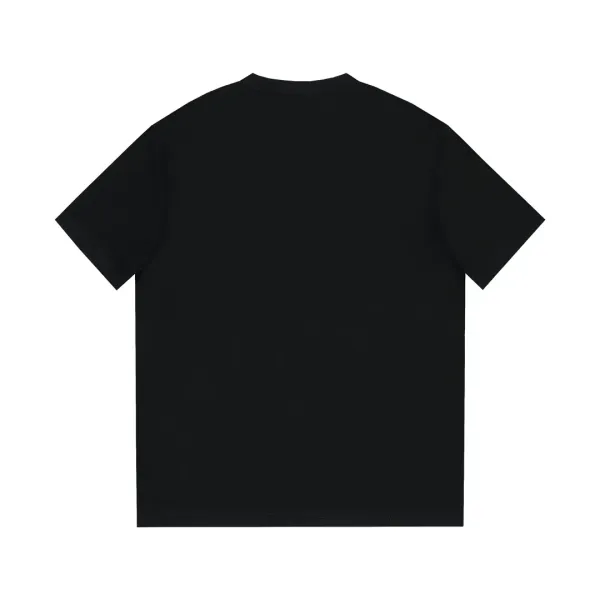 【2026】【FENDI 公式旗艦店】フェンディ Tシャツ ご好評に付き再入荷! 【2026】【FENDI 公式旗艦店】フェンディ Tシャツ ご好評に付き再入荷!