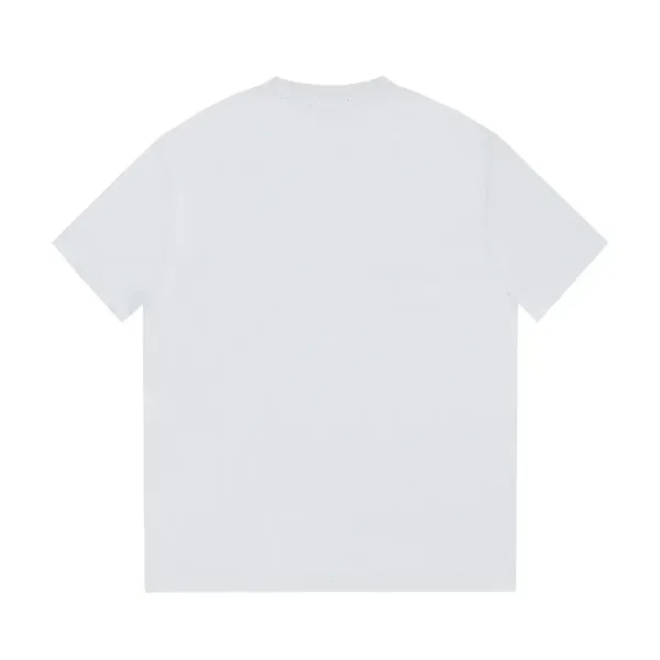 【2026】【FENDI 公式旗艦店】フェンディ Tシャツ ご好評に付き再入荷! 【2026】【FENDI 公式旗艦店】フェンディ Tシャツ ご好評に付き再入荷!