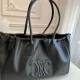 【2026】【CELINE】セリーヌ カバ ドローストリング キュイル トリオンフ 【2026】【CELINE】セリーヌ カバ ドローストリング キュイル トリオンフ