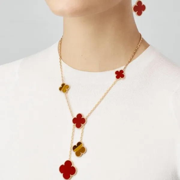 【2026】【Vancleef & Arpels】 マジック アルハンブラ ネックレス、6モチーフ