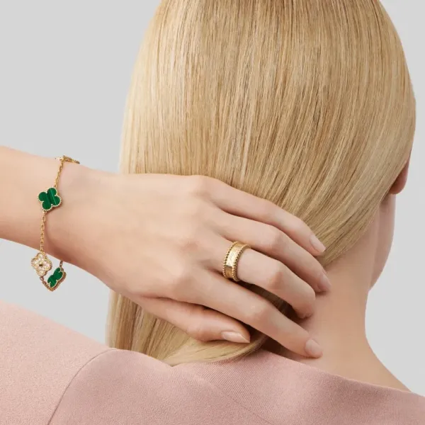 【2026】【Vancleef & Arpels】 ヴィンテージ アルハンブラ ブレスレット、5モチーフ