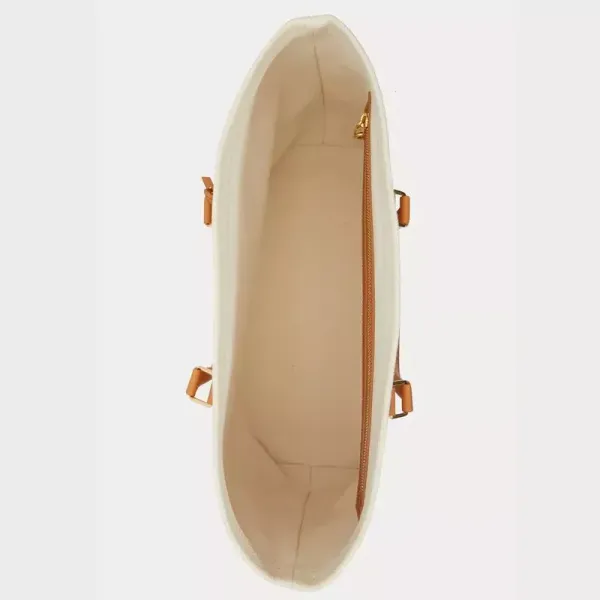 【2026】【CELINE】セリーヌ 近藤千尋さん愛用 CABAS ホリゾンタル キャバス バッグ 44 X 32 X 16 CM 【2026】【CELINE】セリーヌ 近藤千尋さん愛用 CABAS ホリゾンタル キャバス バッグ 44 X 32 X 16 CM